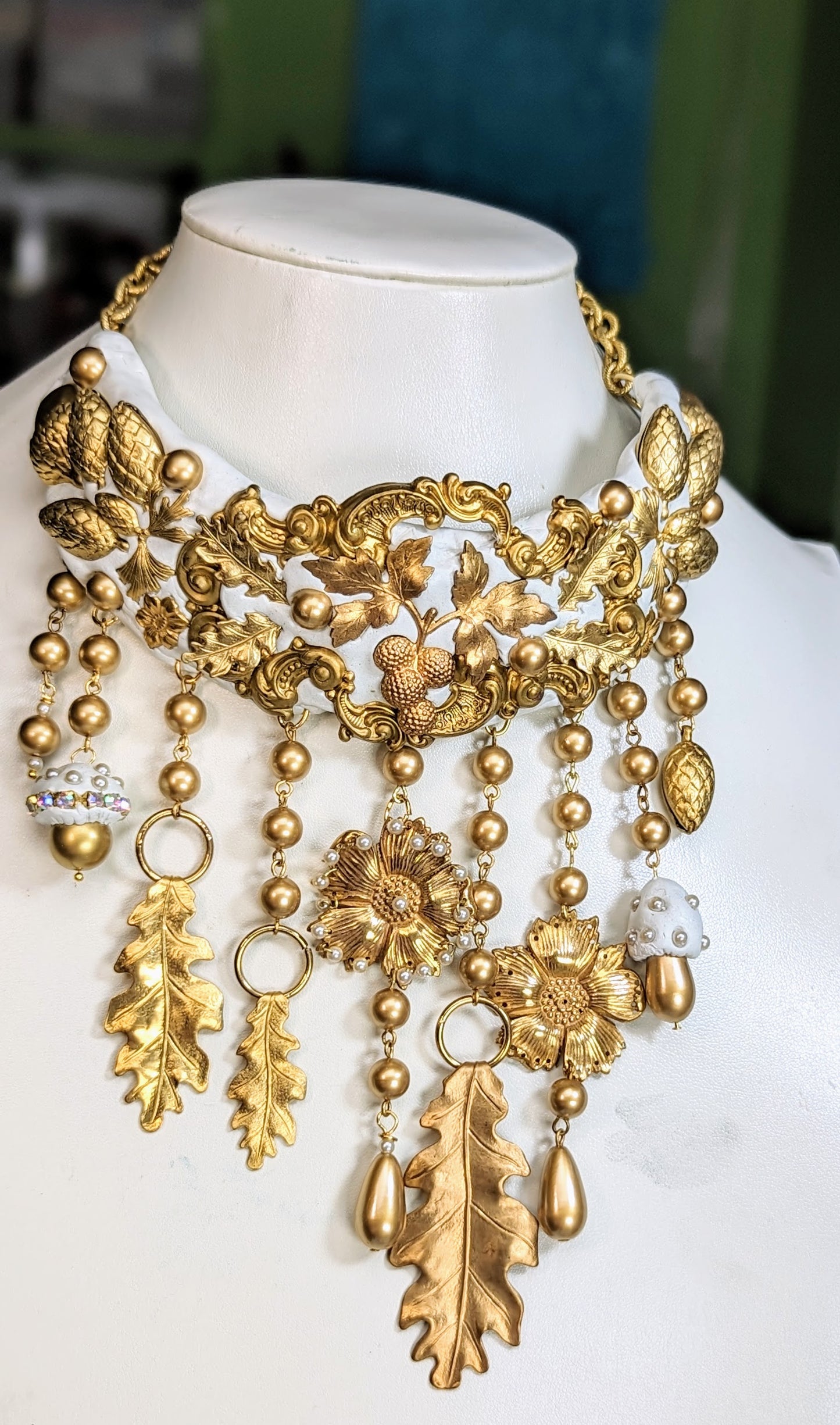 Gold White Fall Bridal Statement Necklace One of a Kind Sugar Gay Isber Brass Leaves Acorns Mushrooms ++