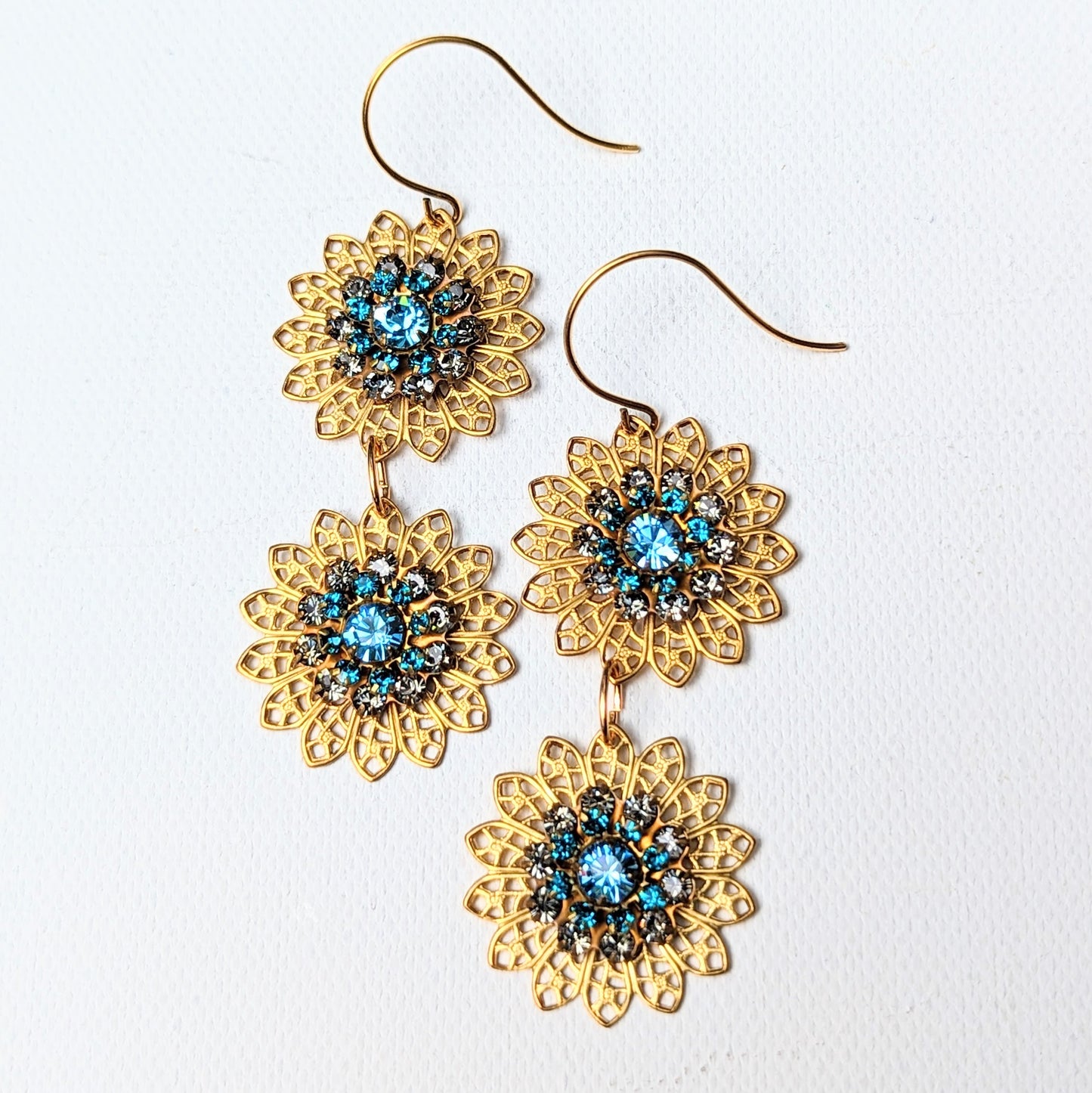 Beautiful Gold Plated Aqua Swarovski Earrings US Made Sugar Gay Isber 2.5 inches