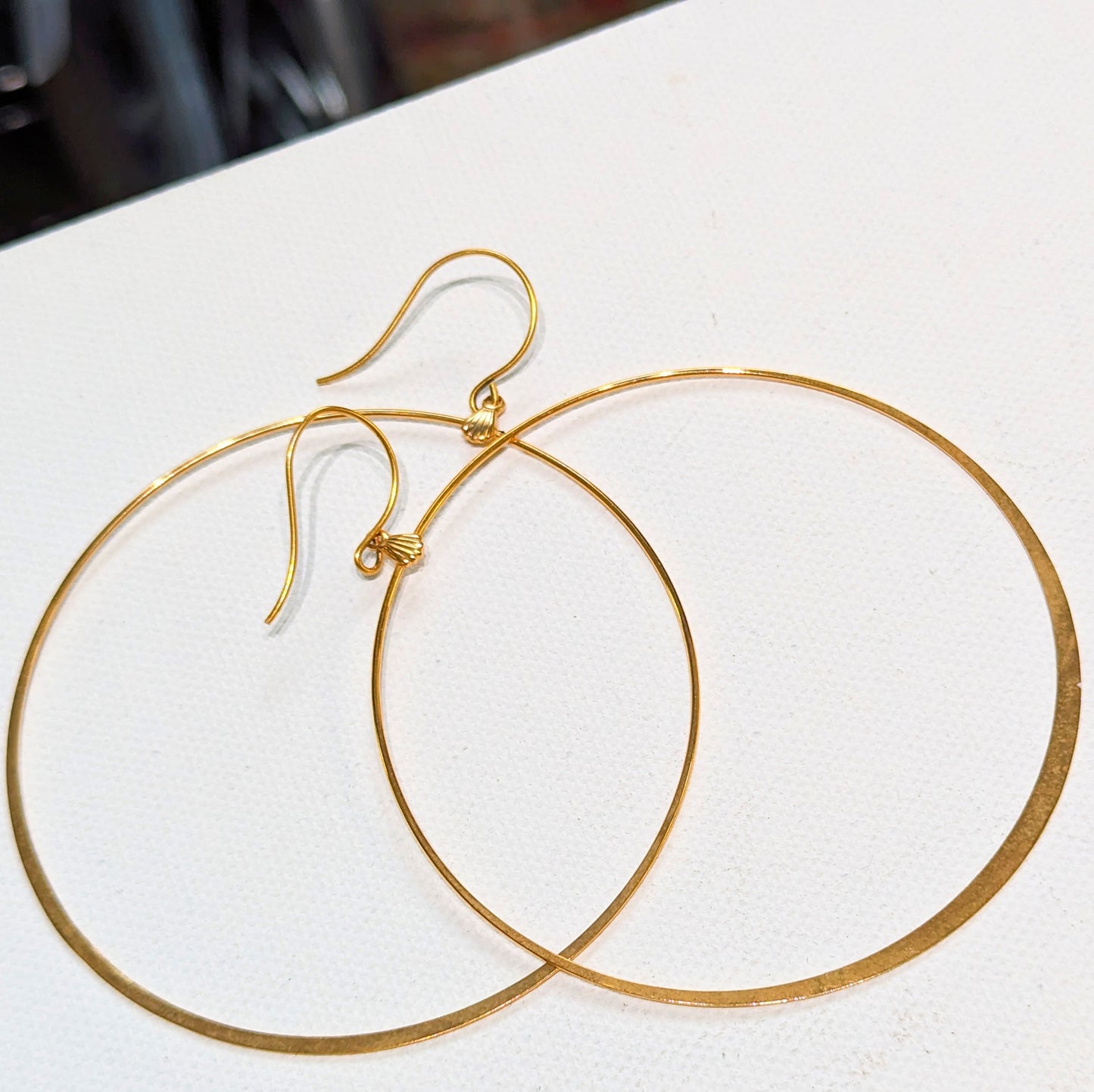 Beautiful Vintage Jumbo Gold HOOP 75mm 3-inch Delicate Earrings US Made Sugar Gay Isber