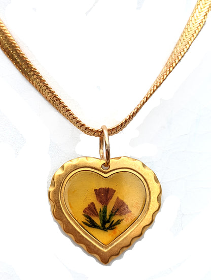 Gold plated Frame Flower or Butterfly Resin Necklace Gay Isber Sister Collection New Old Stock So CUTE-Gay Isber Designs